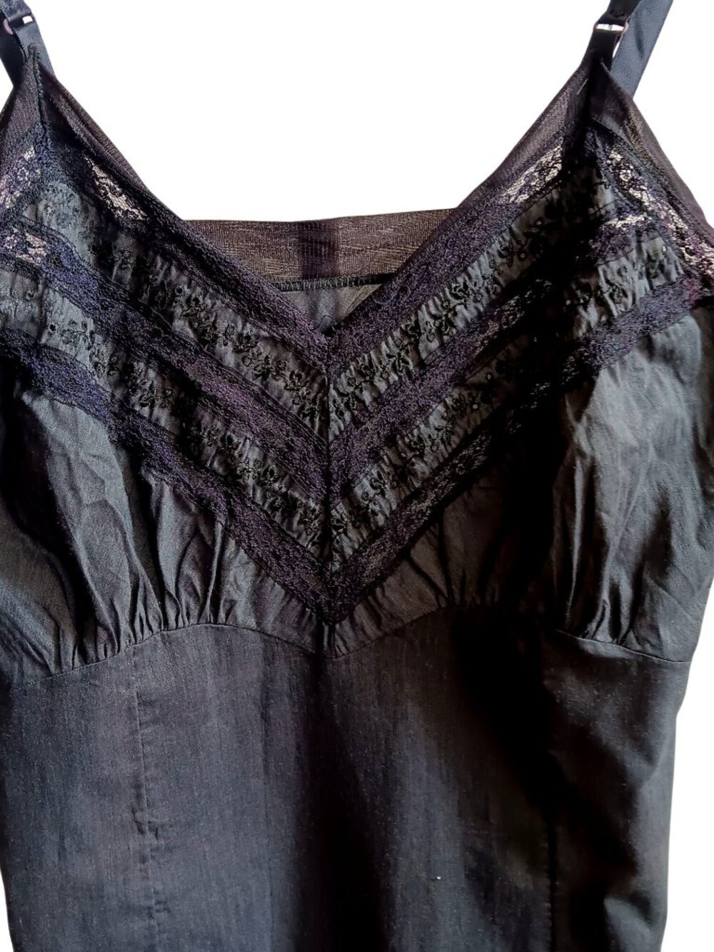 1960's Goth Sexy True Vintage Slip XS 32 Black Lace Trim Adjustable Straps